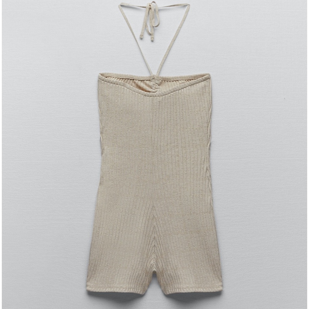 โจ๐HP๐โจ ๐๐๐๐ ๐ก๐ช๐ง ๐ญ๐ฎ๐ฟ๐ฎ โข Ruched Rib Jumpsuit - Picture 11 of 15